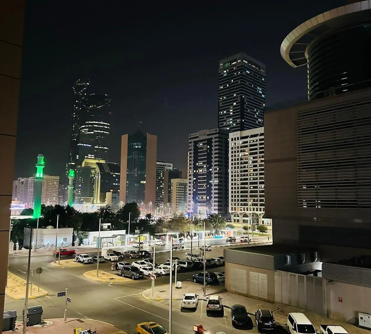 Vogue Inn Abu Dhabi Homestay
